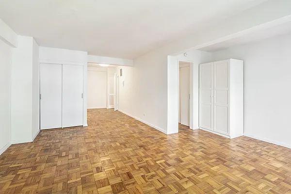 Rented by Compass | media 8