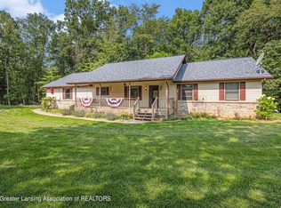 2710 W Coon Lake Rd, Howell, MI 48843