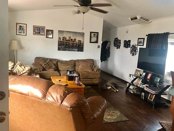 2nd image of 6320 Opal Ave