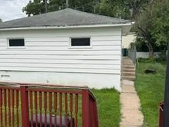 3923 Jackson St NE, Columbia Heights, MN 55421