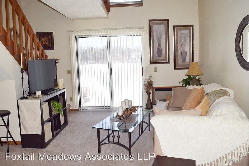 2nd image of 580 Foxtail Dr APT 111