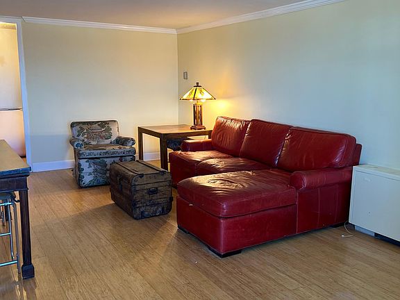 2nd image of 1155 Ash St APT 1105-7