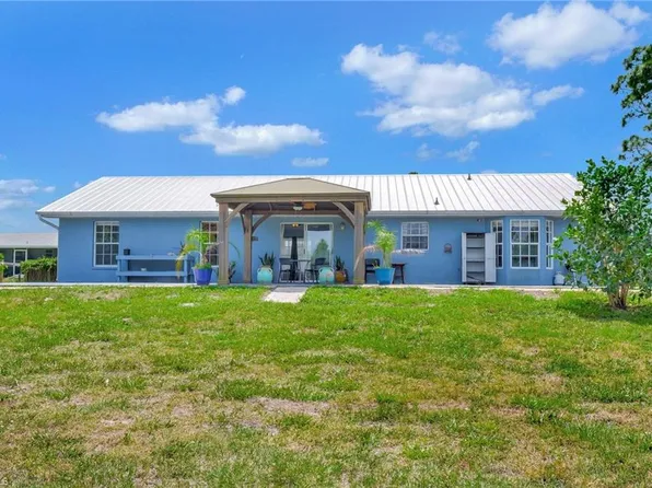 2511 8th AVE SE, NAPLES, FL 34117