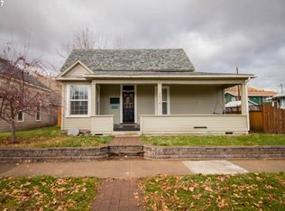 2010 1st St, La Grande, OR 97850