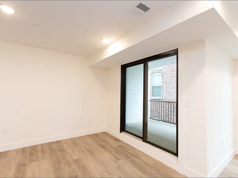 173 Magnolia St #4 — Photo 7