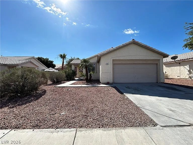 2685 Park Creek Ln — Photo 1