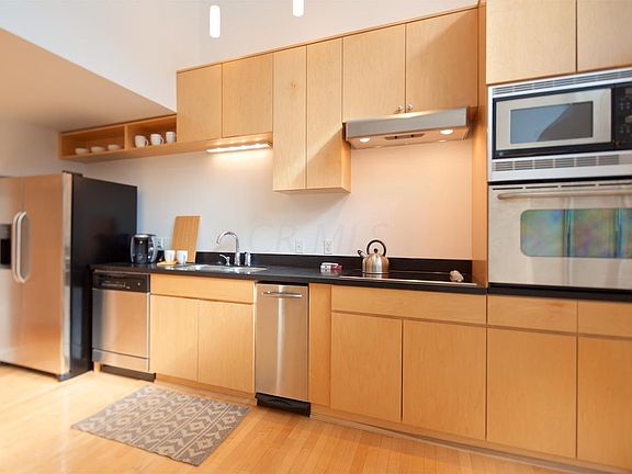 5th image of 106 N High St APT 706