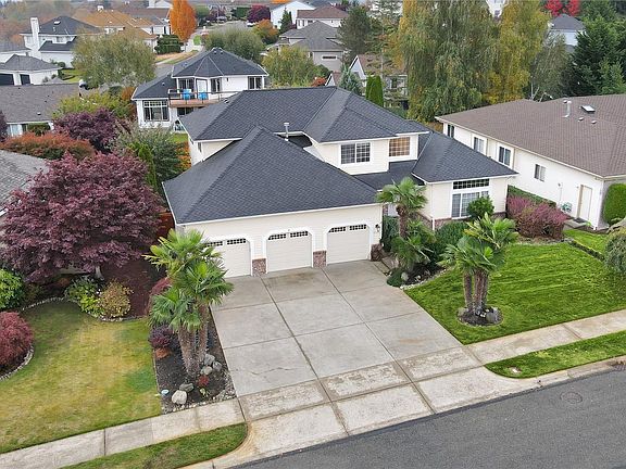 4th image of 5501 24th Ave NE