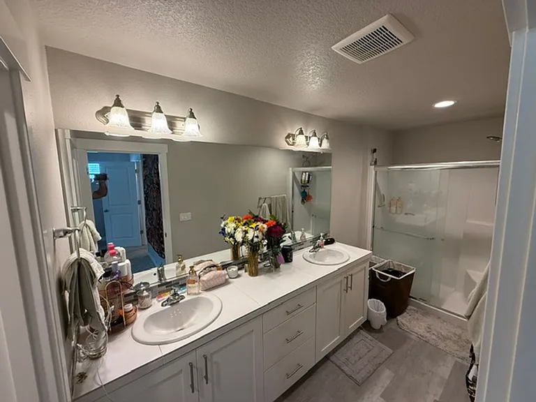 5745 NW Torchcrest Pl — Photo 9