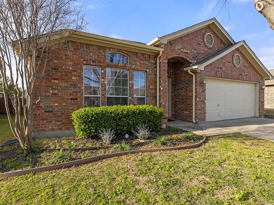 1st image of 625 Creek Point Dr