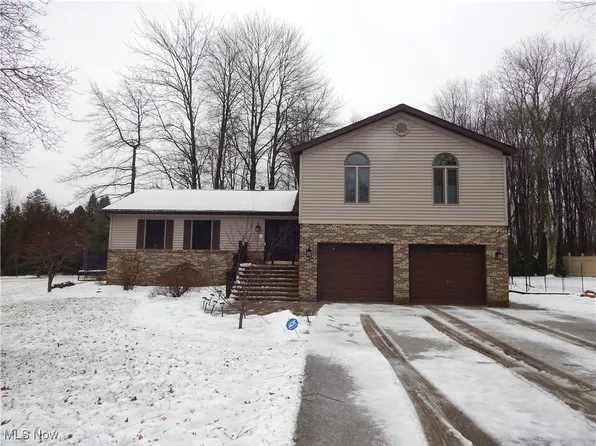 1373 Druid Dr, Akron, OH 44321