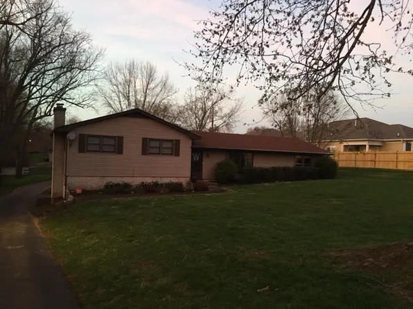 1144 Cave Mill Rd, Bowling Green, KY 42104