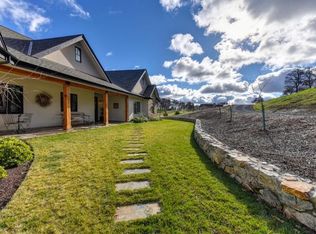 11808 Lone Wolf Ct, Grass Valley, CA 95949