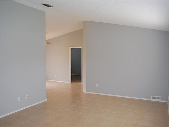 2nd image of 2673 SE Melaleuca Blvd