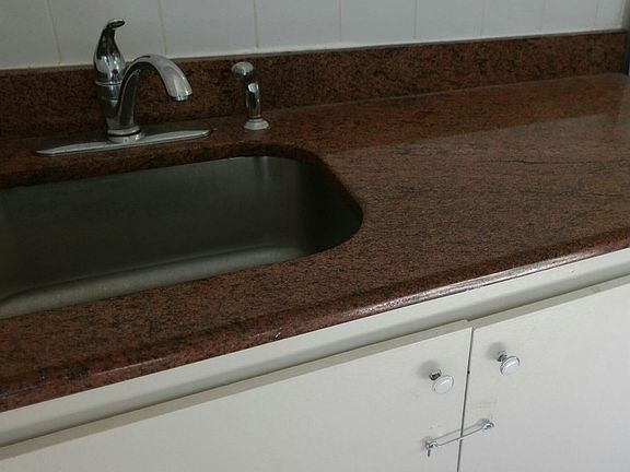 002_LrMobile0411-2015-11372523541860702