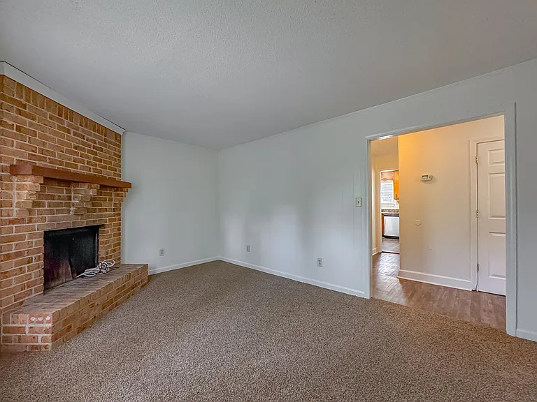 3735 Donovan Dr #A — Photo 17