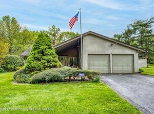 113 Vermont Ct E, Matawan, NJ 07747