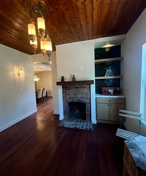 234 Newland St — Photo 68