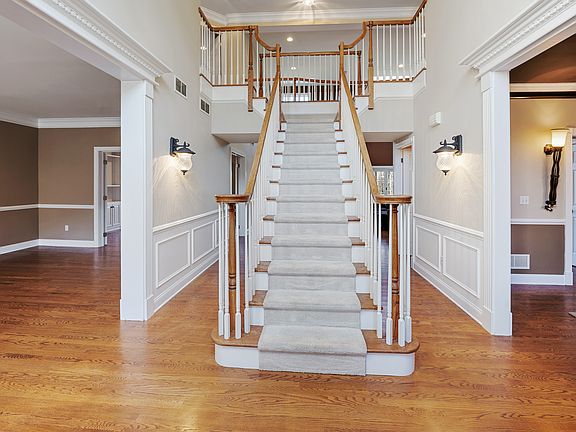 29 Greenleaf Farms Road