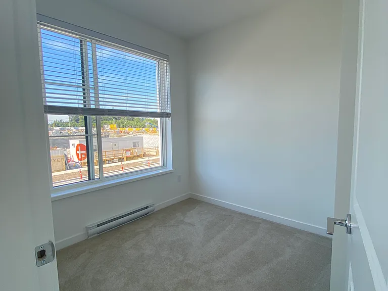 15815 85th Ave #201 — Photo 5