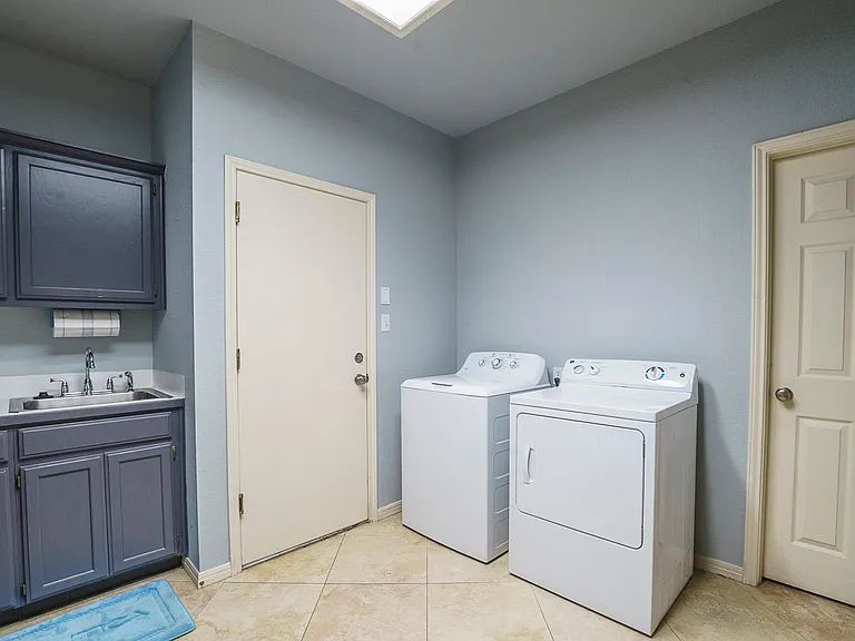 5201 Kite Tail Dr — Photo 7