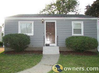 24 Ellen St, Springfield, MA 01104