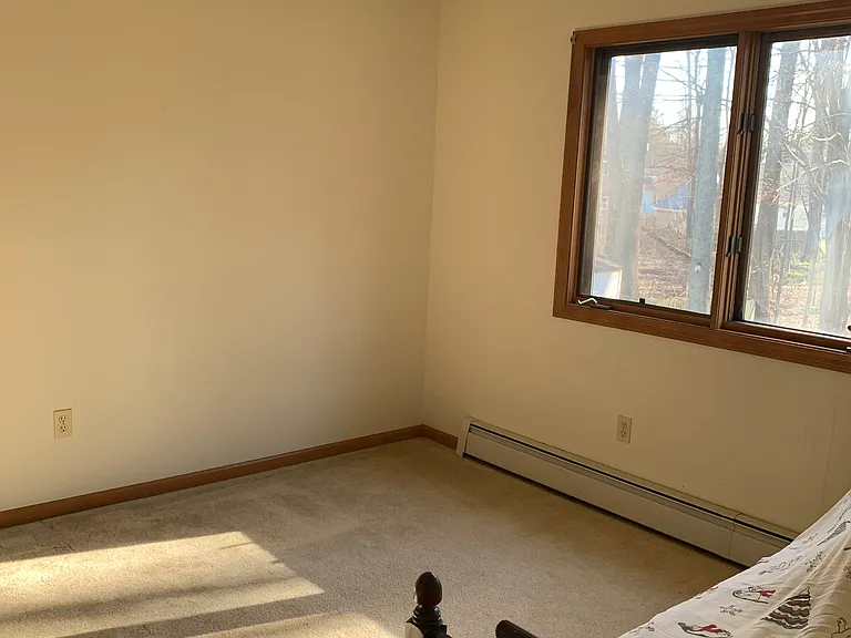 58 Amanda Cir — Photo 23