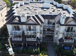 1868 E 11th Ave #106, Vancouver, BC V5N 1Z1