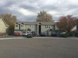 1385 SE 8th Pl, Hermiston, OR 97838