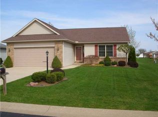 318 Country Meadows, Oak Harbor, OH 43449