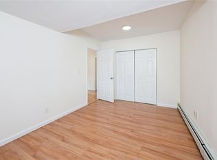 405 Roberts Ave #1, Yonkers, NY 10703