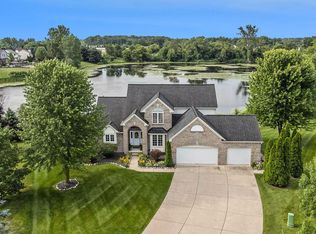 2140 Claiborne Ct, Brighton, MI