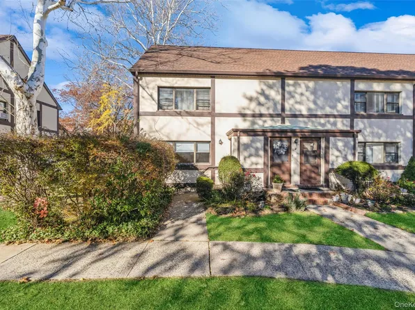 123 15th Street #A-1, Garden City, NY 11530