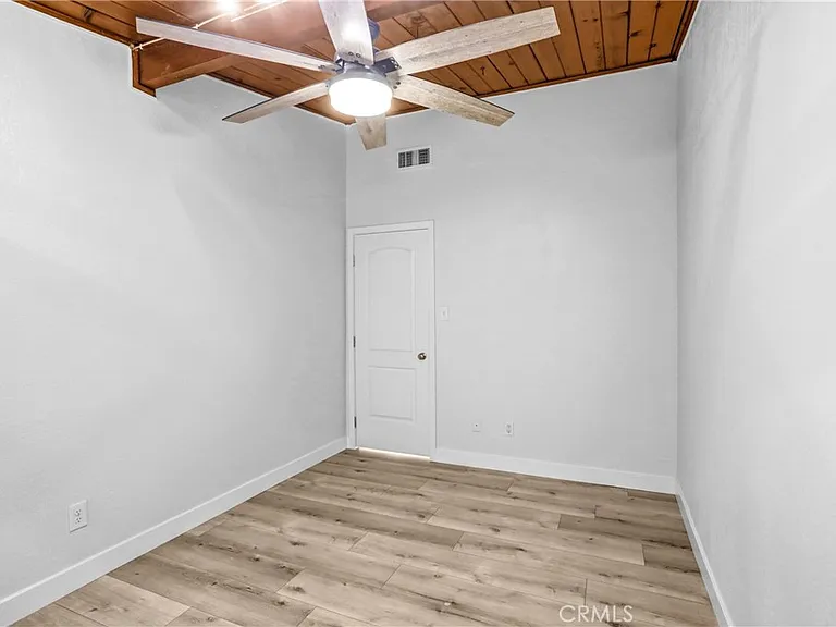 230 N Calvados Ave — Photo 15