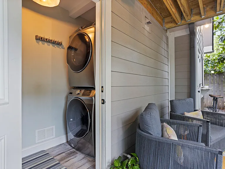 Shared Laundry downstairs