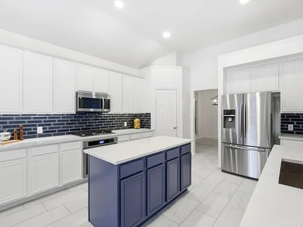 1417 Elmhurst Ln, Flower Mound, TX 75028