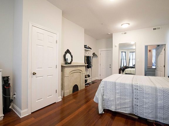 5th image of 3005 W Girard Ave Floor 2