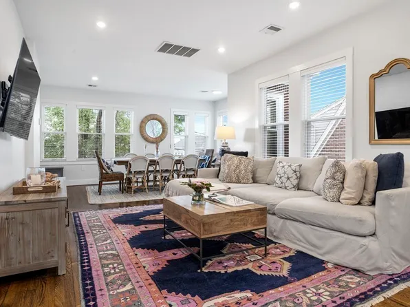 46-48 Franconia St #2, Dorchester, MA 02122