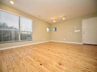 4343 Travis St APT 11, Dallas, TX, 75205