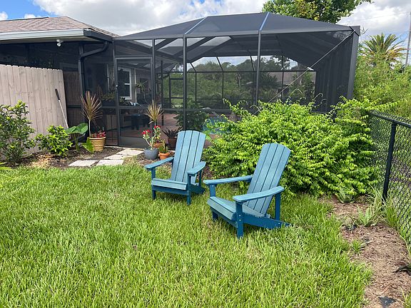 3rd image of 11860 Saragossa Ln