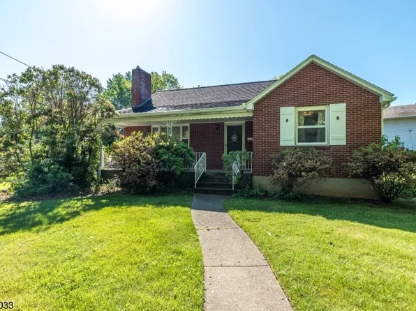 629 Hillcrest Blvd, Phillipsburg Town, NJ 08865