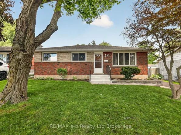42 Princess Park Rd, Ingersoll, ON N5C 1X8