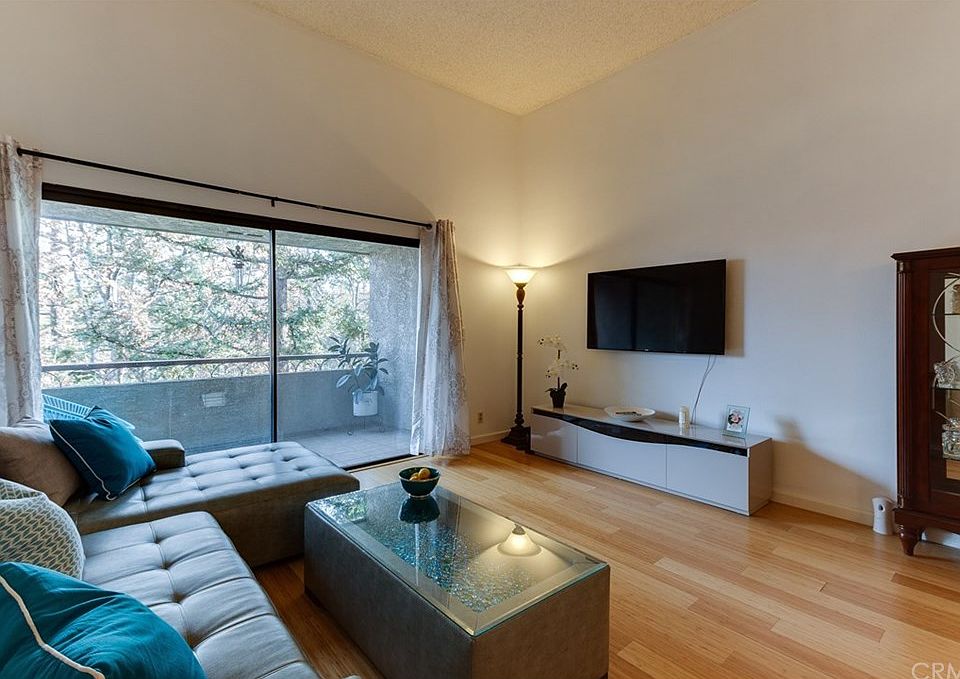 1st image of 4280 Via Arbolada Unit 313