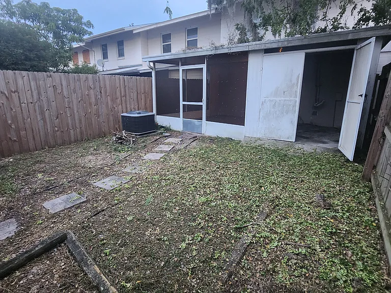 11710 Wesson Cir W — Photo 27