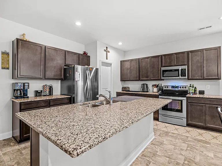 842 Tuscarora Trl — Photo 15