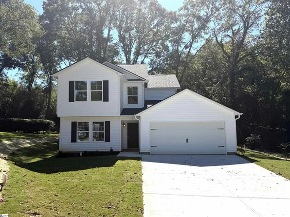 132 Barwood Cir, Greenville, SC 29611