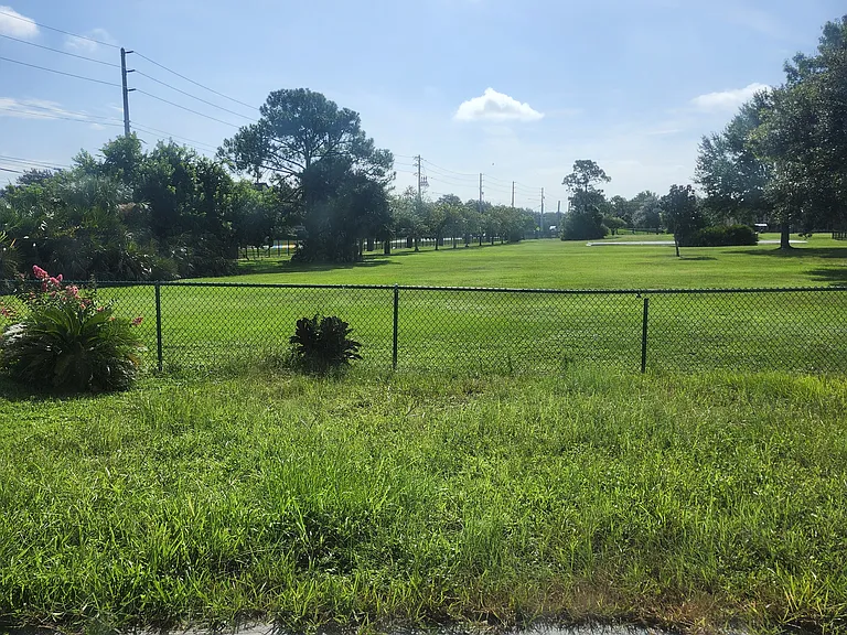 11005 Crystal Glen Blvd — Photo 20