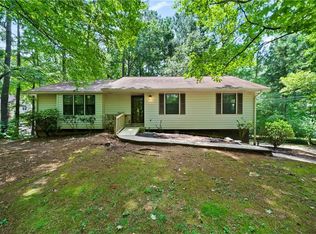 96 Old Griffin Rd, Dallas, GA 30157