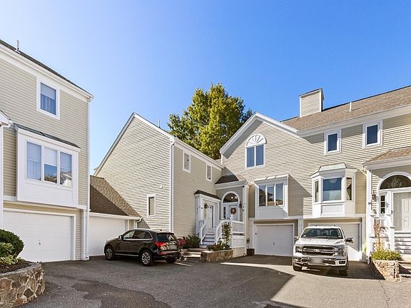2nd image of 15 Abington Rd #15