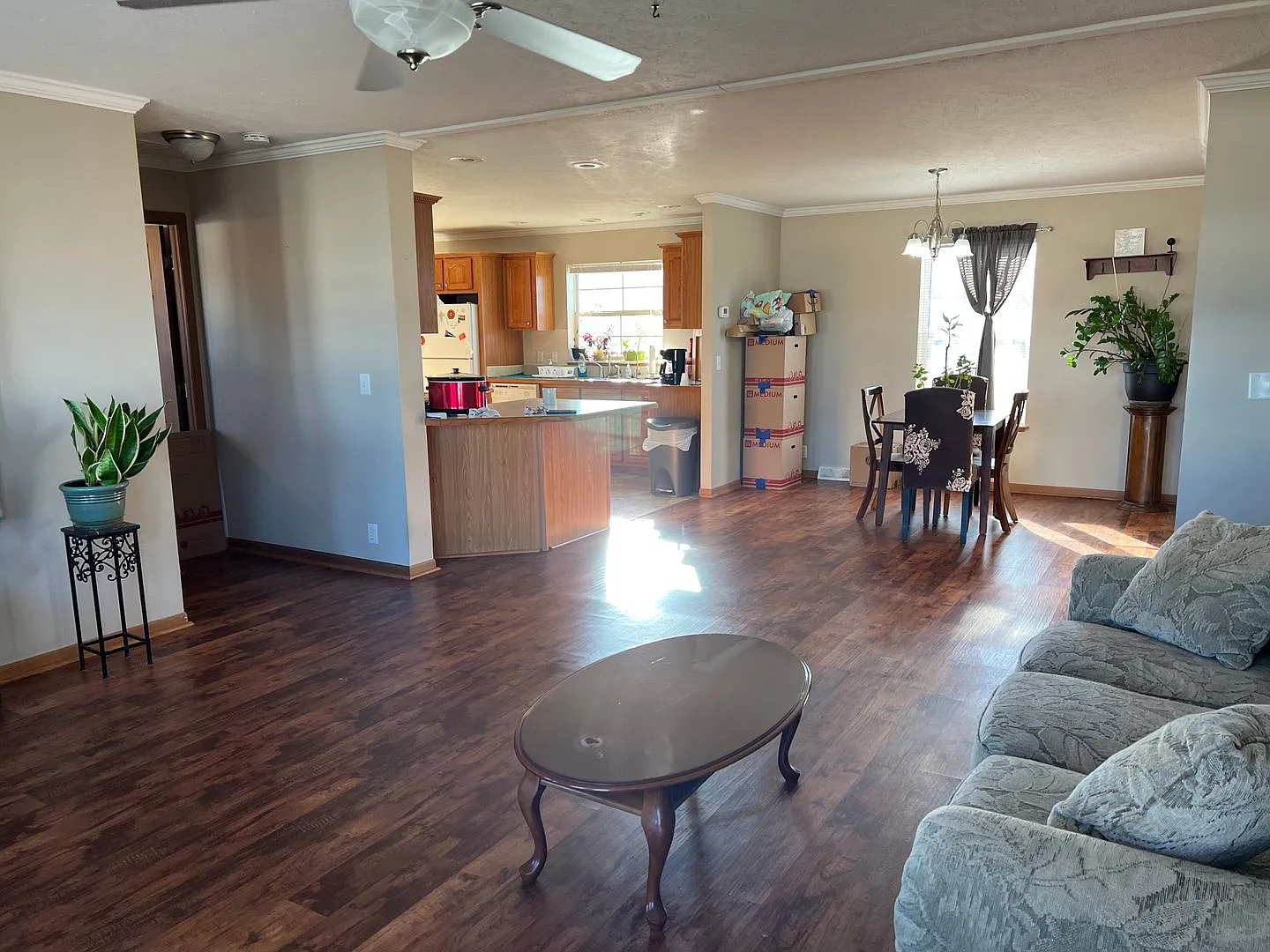 Attractive, recently remodeled, 3 BR home in south Bloomington — Photo 3